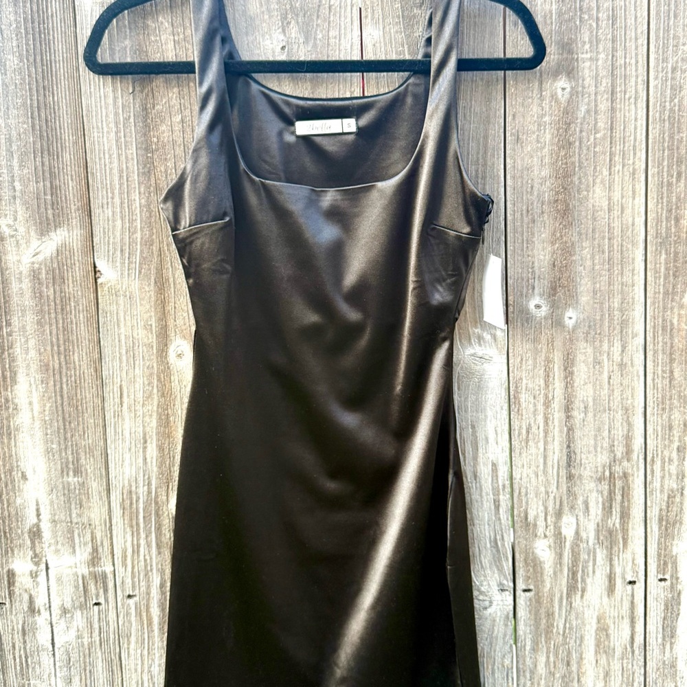Elegant Black Mini Dress